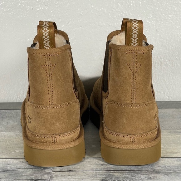 UGG Men’s Neumel Chelsea Boot - Chestnut - Sz - 8 . US - Picture 5 of 11